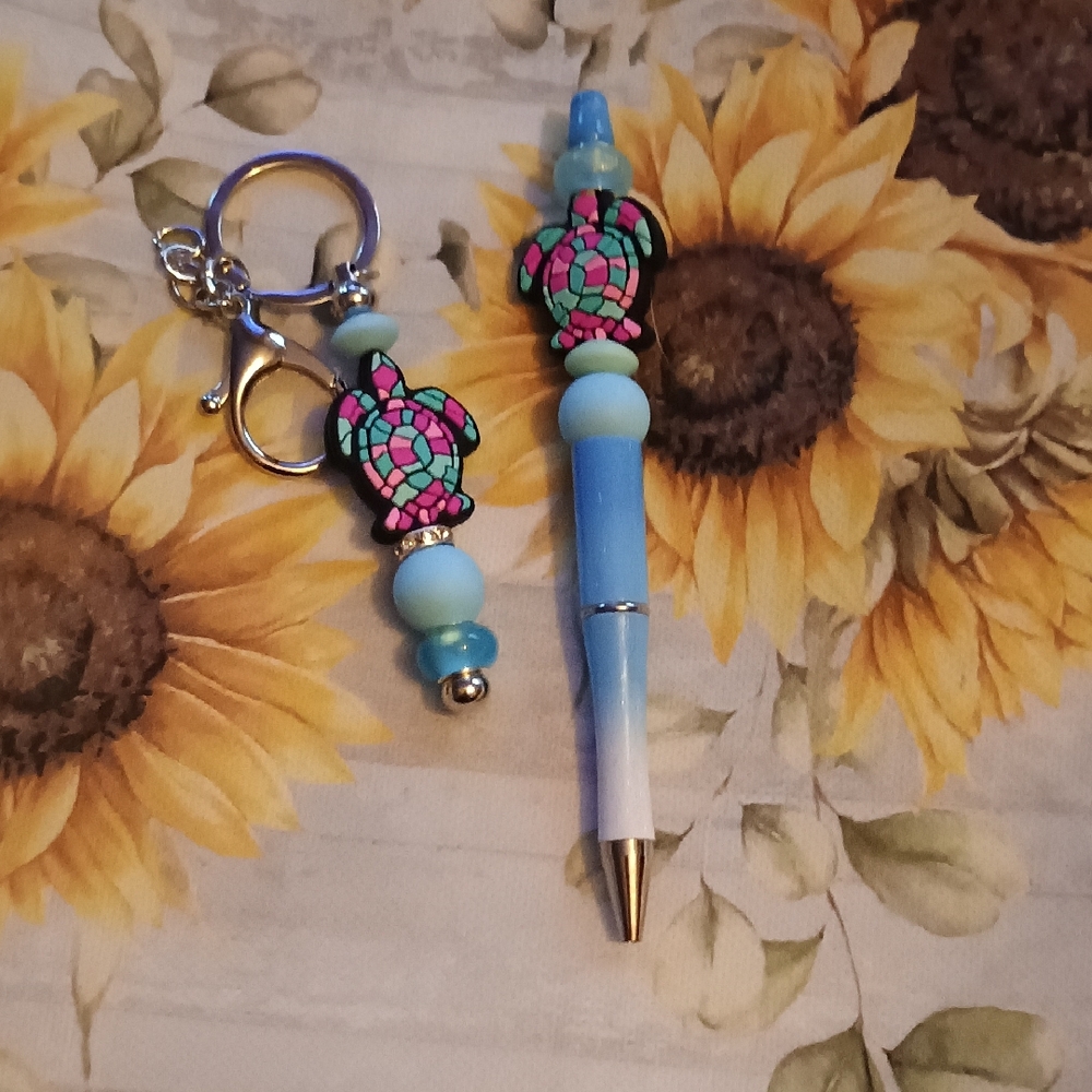 Turtle Charm Keychain and Pen Set